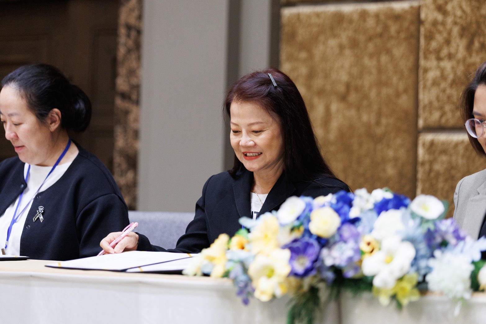 ภาพพิธีลงนาม 2